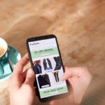 Opis czy zdjęcia – jak sprzedawać odzież w sklepie internetowym?