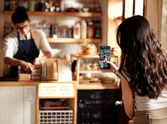 film biznesowy promujący usługi